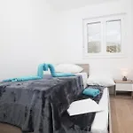 شقة Two-bedroom In *